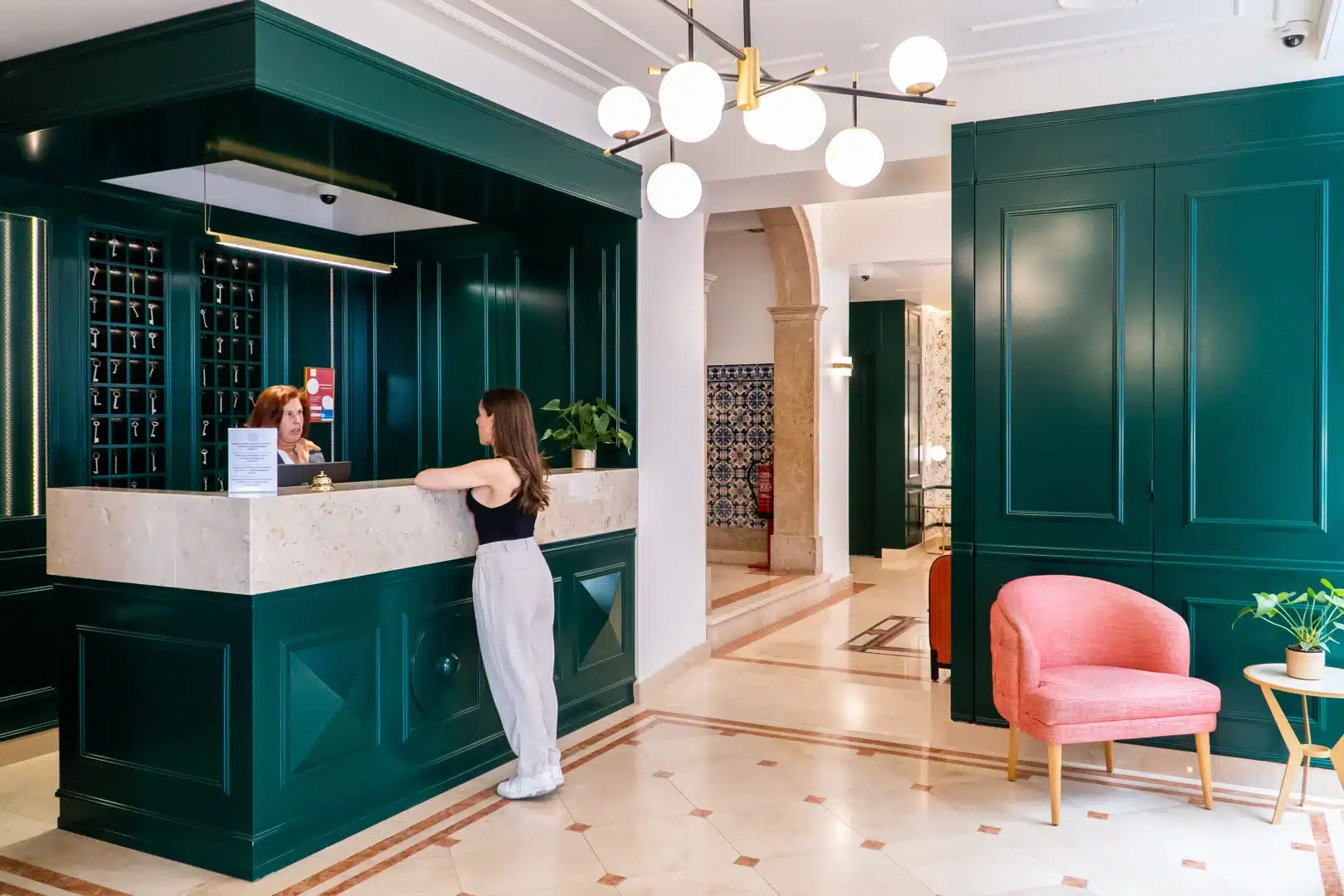 photography accommodation reception staff customer service staff photography human photography hotel staff