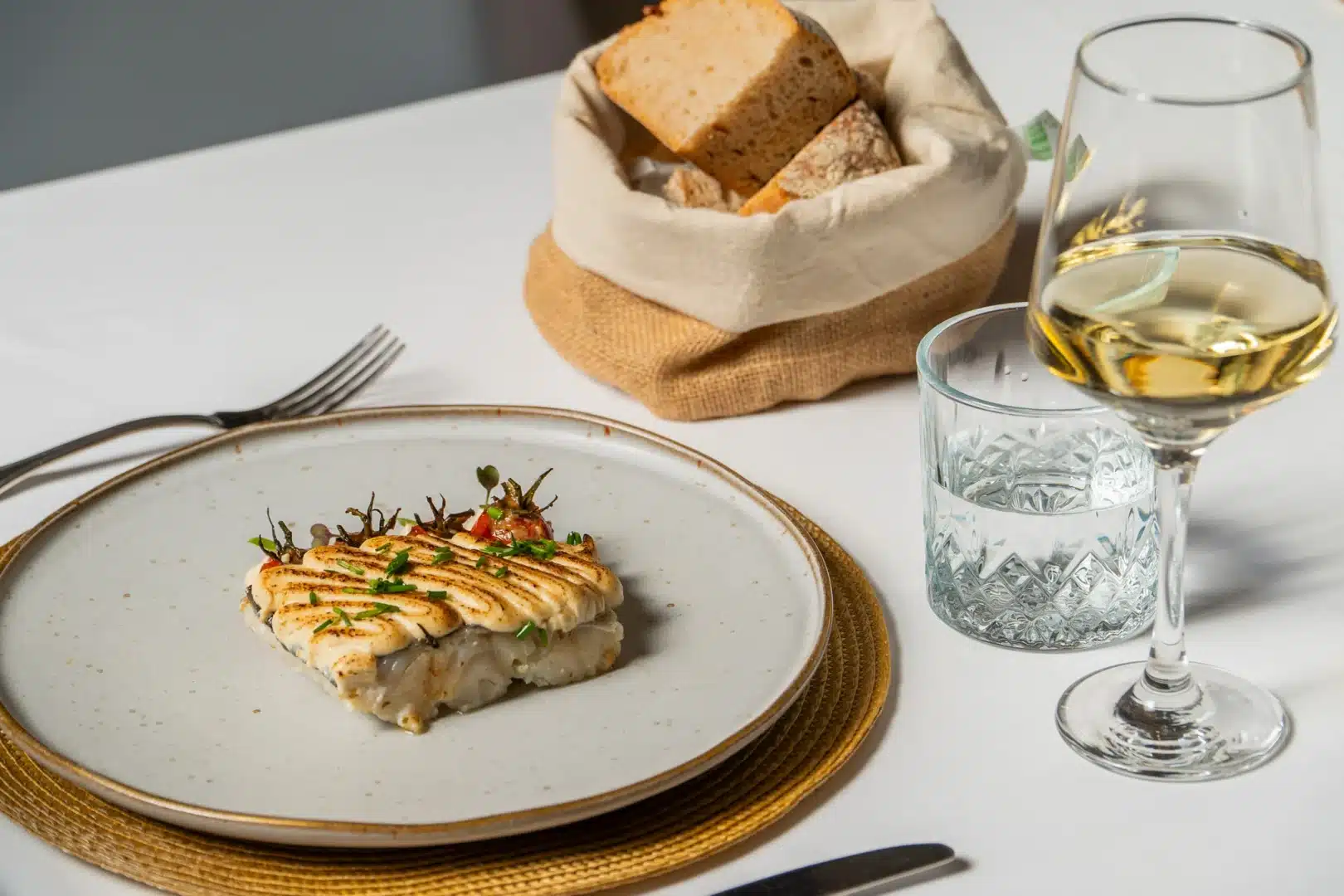 importance of gastronomy in photography for lodging restaurants